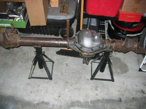 1992 Ford Bronco - Dana 44 axle hot tanked, wire brushed with gears installed (4.56 w/detroit trutrac)