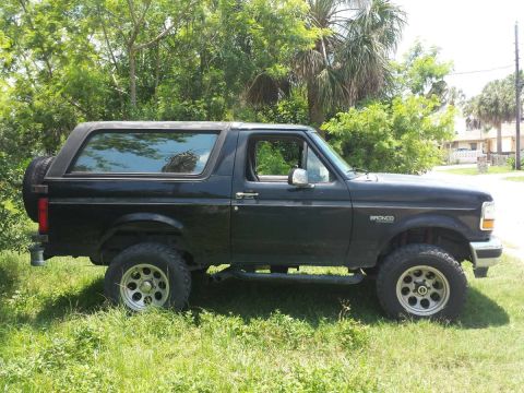 1995 Ford Bronco