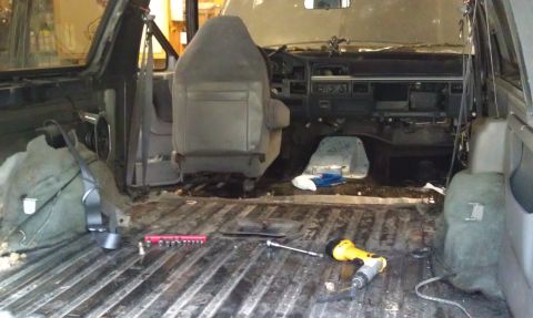 1995 Ford Bronco - Tear down interior