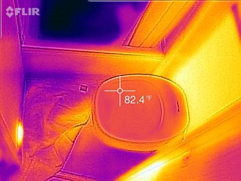 1995 Chevrolet P30 1 Ton - Step Van - A thermal image shows a close-up of a round object, possibly a toilet seat, with a temperature reading of 82.4°F displayed. The surrounding…