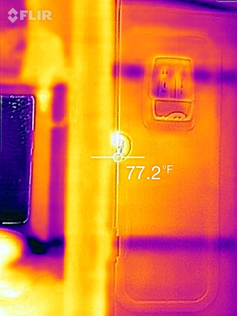 1995 Chevrolet P30 1 Ton - Step Van - A thermal image shows a close-up of a door handle and lock mechanism. A temperature reading of 77.2°F is displayed.