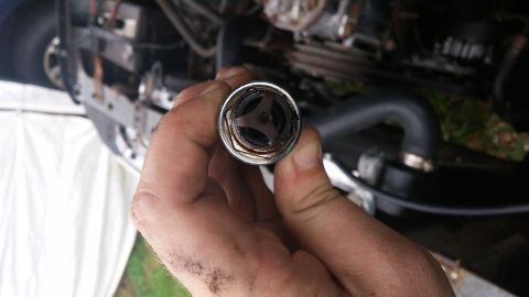 1984 Ford Bronco - Plug 6