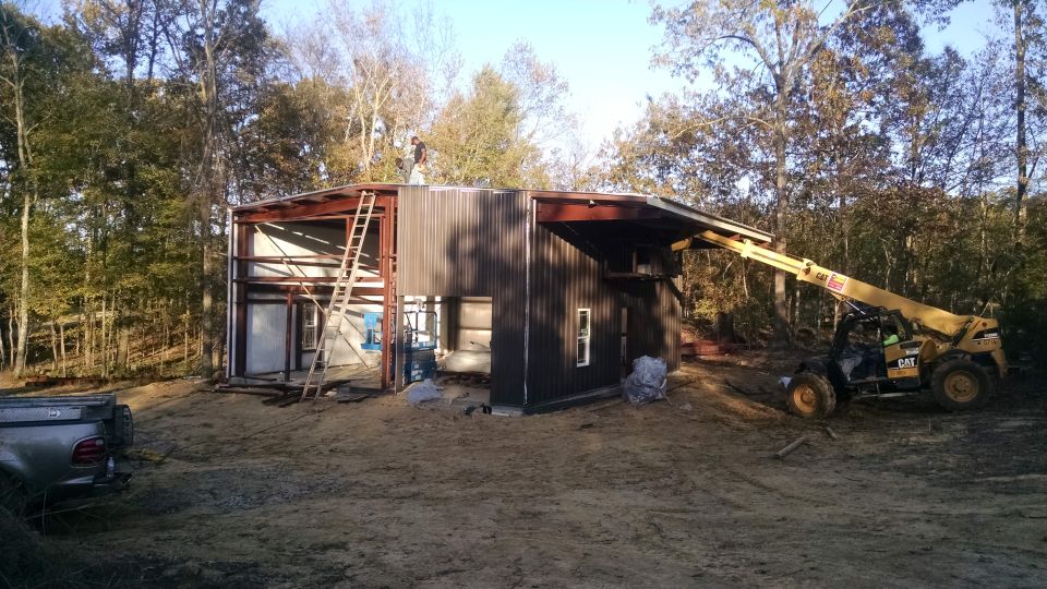 West sheeting is started, and the roof is complete.  They plan to finish tomorrow.