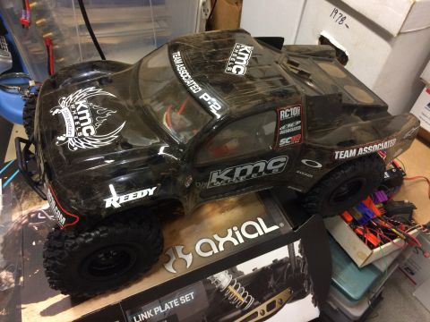 1989 Ford Bronco - This is a remote control car body, not a 1989 Ford Bronco.