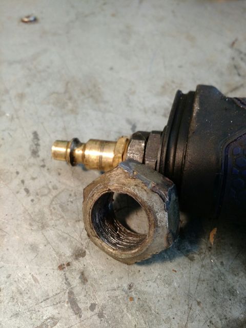 1992 Ford Bronco - this is what the inside of the nut looked like, completely trashed. these should be replaced any time you have to take the yoke off.