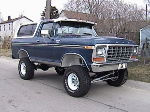 1995 Ford Bronco - Mikes 78 Bronco 351m with 6inch lift and 33's.