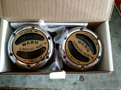 1992 Ford Bronco - Here are the shiny new Warns. They come with all the hardware you need to swap.