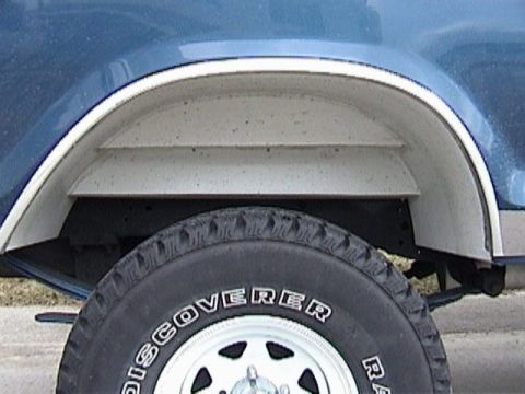 1995 Ford Bronco - Rear passenger side wheel well insert concept