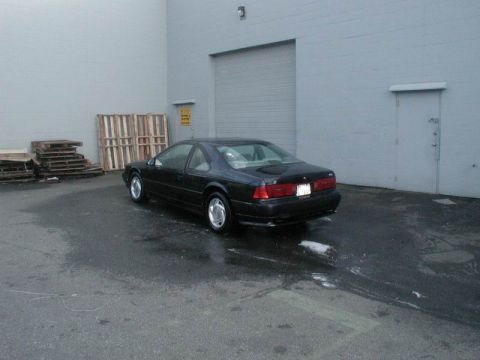 1990 Ford Thunderbird “SuperBlue”