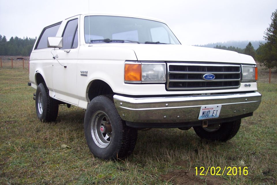 1990 Ford Bronco in 2016