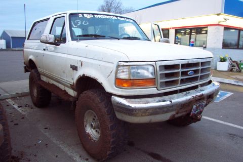 1996 Ford Bronco - My best obstacle course time; 1:30. Time to beat was 1:12 and the best full-size time I saw was 1:18 (TTB Bronco w/460). (3/6/2004)
