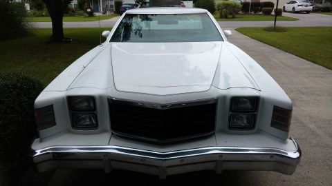 1979 Ford Ranchero - no rust frontend