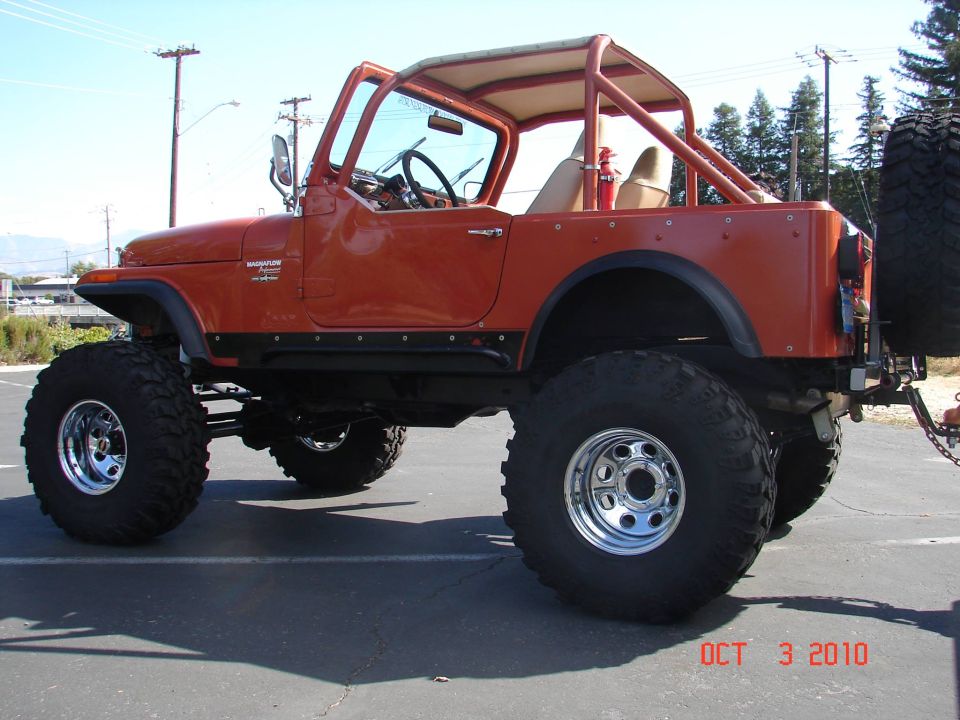 1989 Ford Bronco “Mistress”