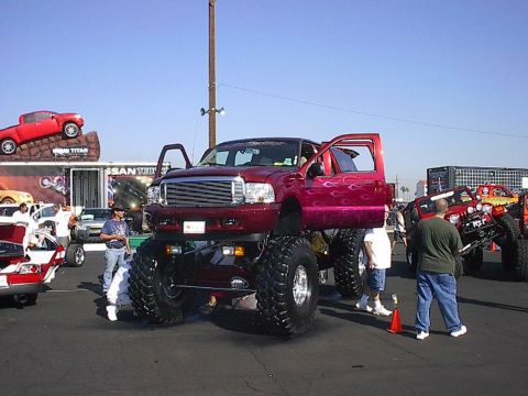 1984 Ford Bronco - EXCURSION ON 52's