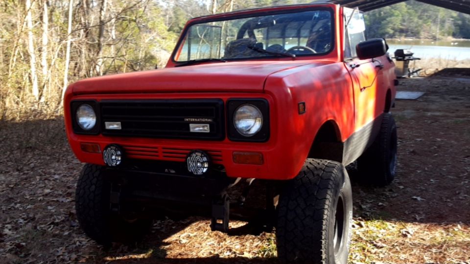 Red 1978 International Scout II front view with KC spotlights