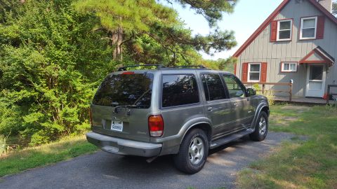 2001 Ford Explorer