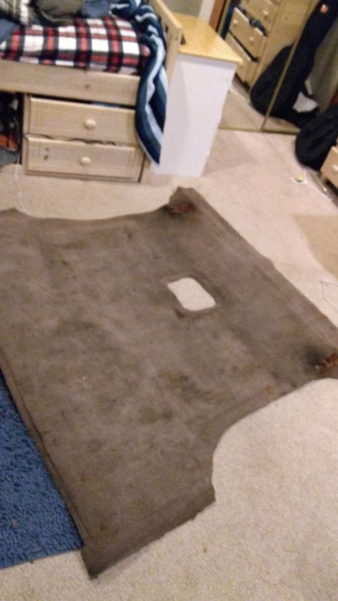 1996 Ford Bronco - Then I cleaned the carpet.