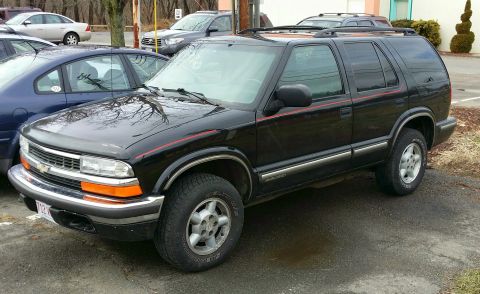 1999 Chevrolet Blazer photo
