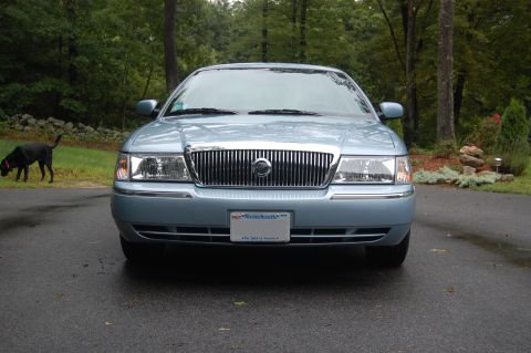 2005 Mercury Grand Marquis photo