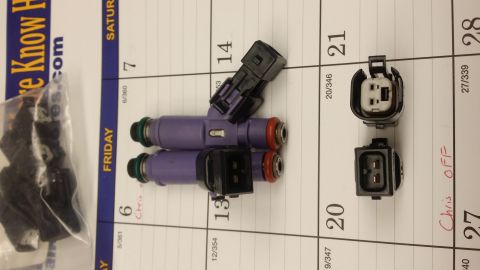 1996 Ford F-250 - Picture showing size of the adapters needed. Ford Motorsport pn FMS-M-14464-A8.