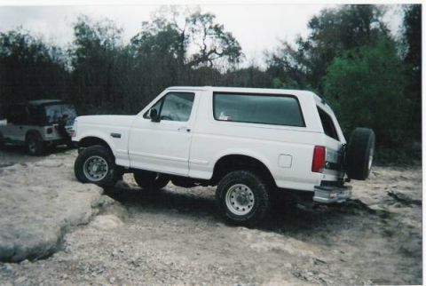 1995 Ford Bronco photo