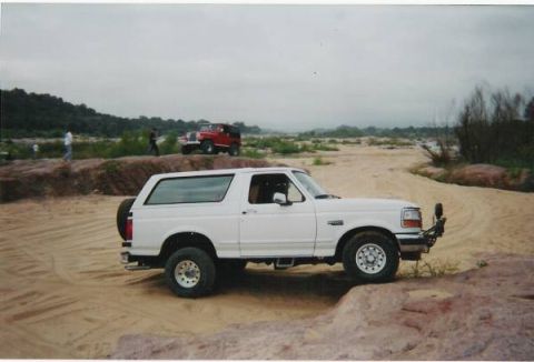 1995 Ford Bronco photo