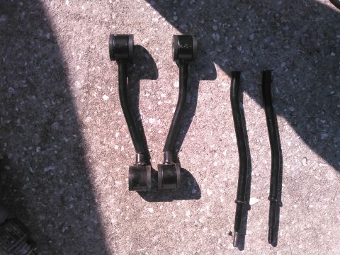 1996 Ford Bronco - this is the links welded up and with some paint thrown on them. the bends will help offset. i should have actually made them offset a bit m…