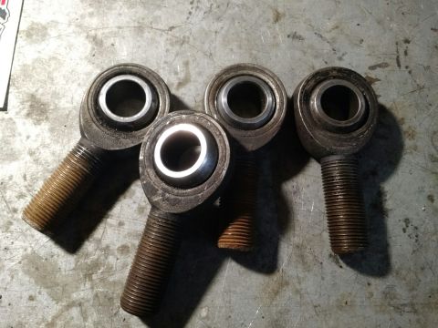 1992 Ford Bronco - old rod ends removed..like anything else, the last one for the tie rod was a real pain to get out. a couple were pretty well rusted inside…