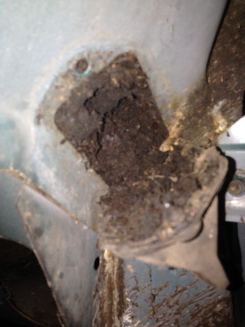 1995 Ford Bronco - Have you ever cleaned your firewall cowl drains?