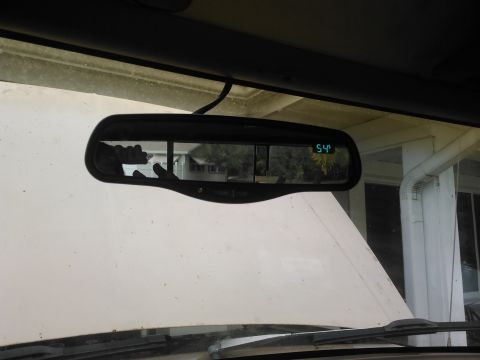 1990 Ford F-250 - the rear view mirror showing temperature outside. for being in Florida its pretty chilly outside