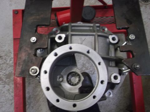 1967 Ford Mustang - Yukon 9", bolt-thru aluminum housing, 3.06" bearings, 3.89 ratio, 31 spline, 4 pinion, Trac-Loc
