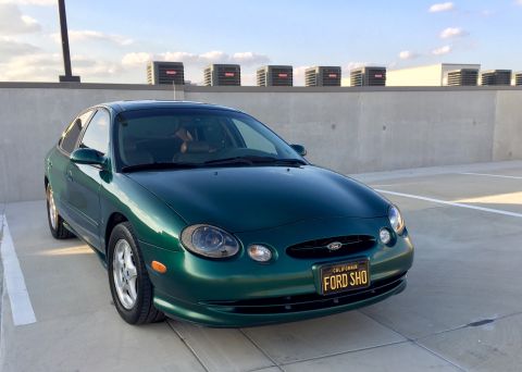 1999 Ford Taurus