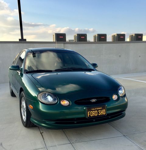 1999 Ford Taurus