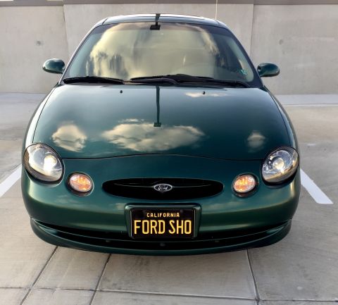 1999 Ford Taurus