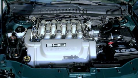 1999 Ford Taurus photo