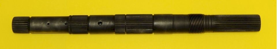 Splined metal shaft with holes