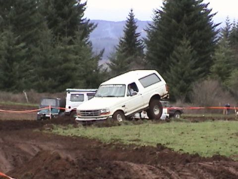 1994 Ford Explorer - Alvey catching some air going over the mogul