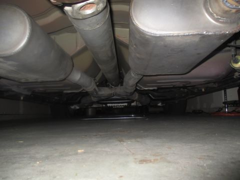 2004 Ford Crown Victoria - Old H-Pipe gone