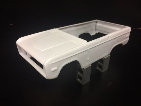 1989 Ford Bronco - This is a model kit body for a Bronco, not a complete vehicle.