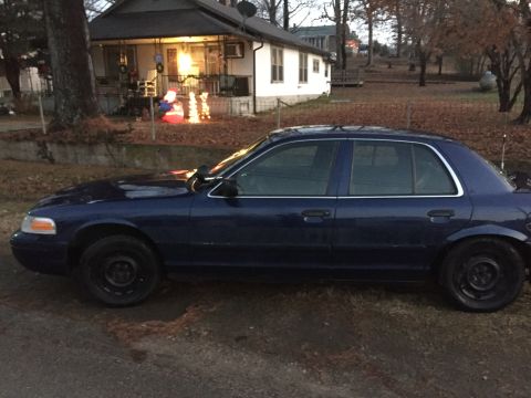2003 Ford Crown Victoria