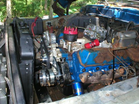 1978 Ford Bronco - Those rusty valve covers are just there to keep the chrome ones from getting scratched.