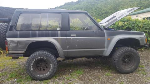 1989 Nissan Patrol photo