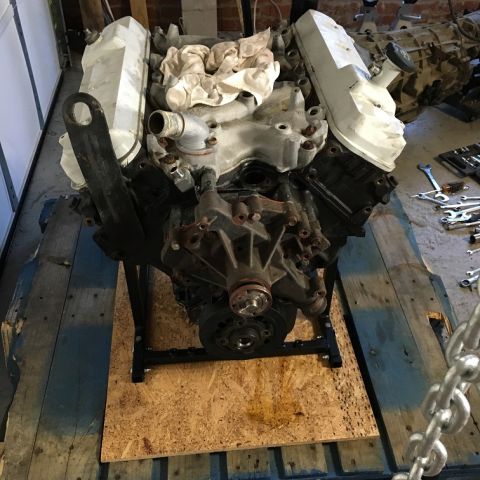 1994 Ford Bronco - Getting old 460 ready to ship to Tacoma, WA