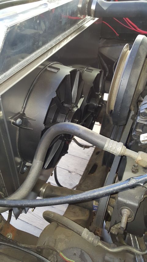 1978 Ford Bronco - Dual electric fans are mounted to the radiator for improved engine cooling.