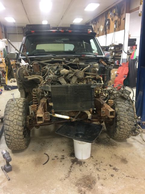 1993 Ford Bronco - rad support and fenders off