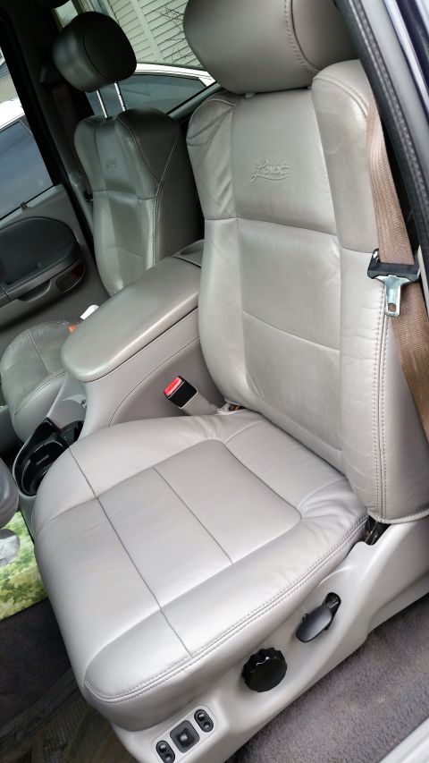2004 Mercury Grand Marquis photo