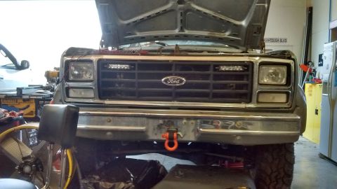 1985 Ford Bronco - 6 inch pro comp led light bars.
