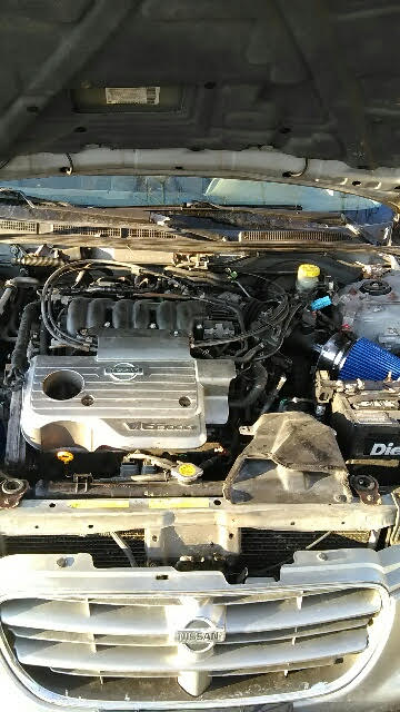 2001 Nissan Maxima photo