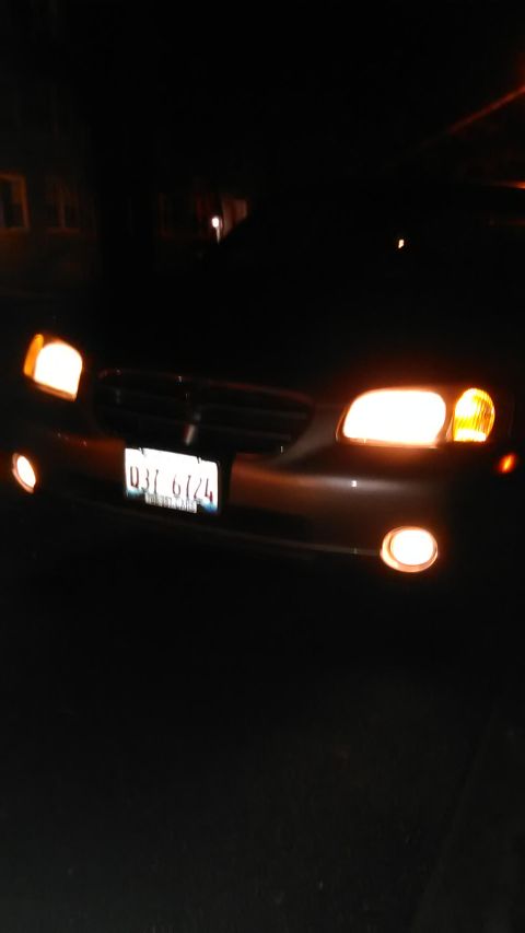 2001 Nissan Maxima photo
