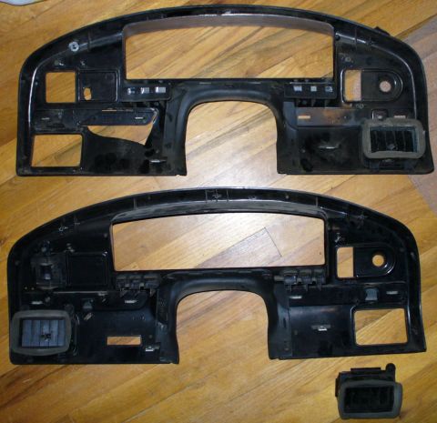 1992 Ford Bronco - Two gauge cluster surrounds to choose from, both broken in different places...